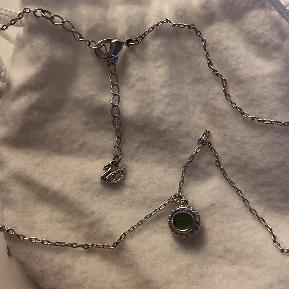 Swarovski august birthstone necklace - Picture 3 of 5